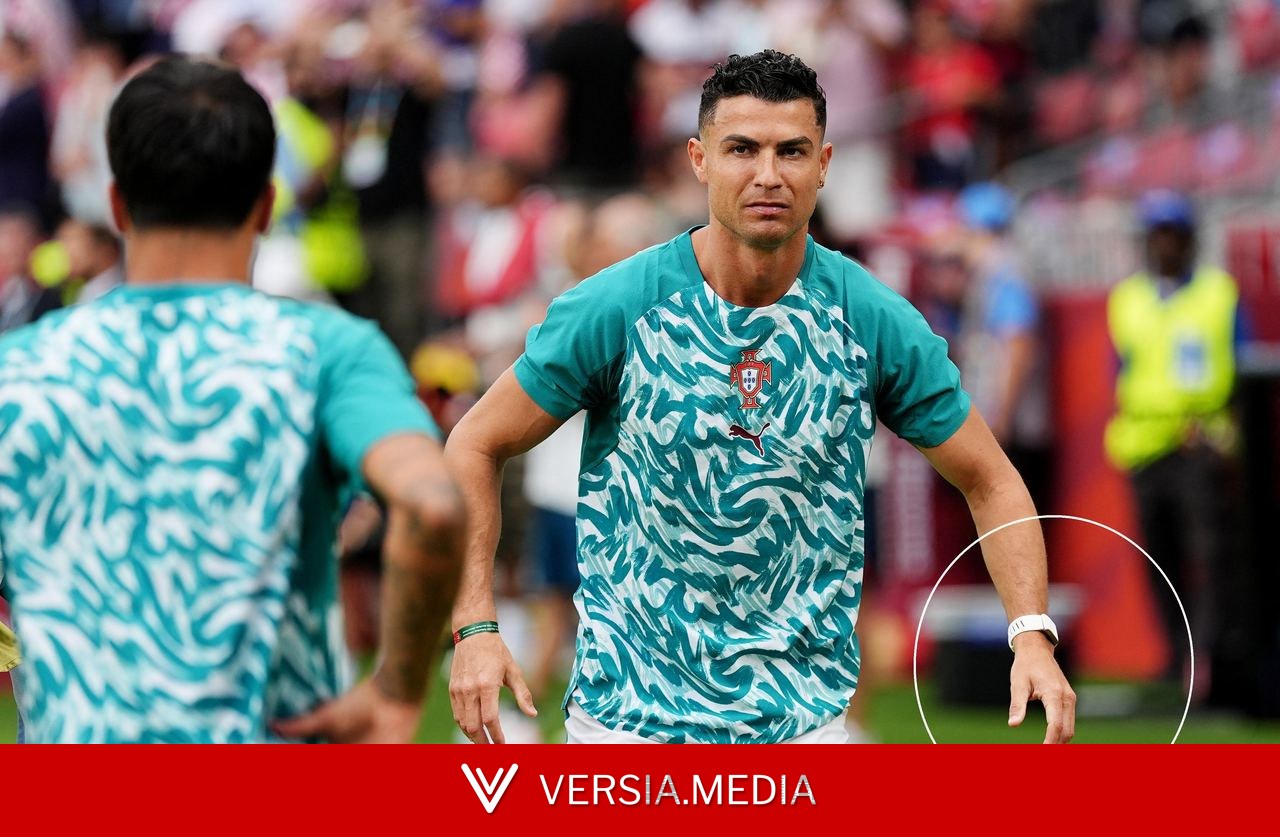 Parece relógio, mas não é: entenda pulseira que CR7 usa durante aquecimento