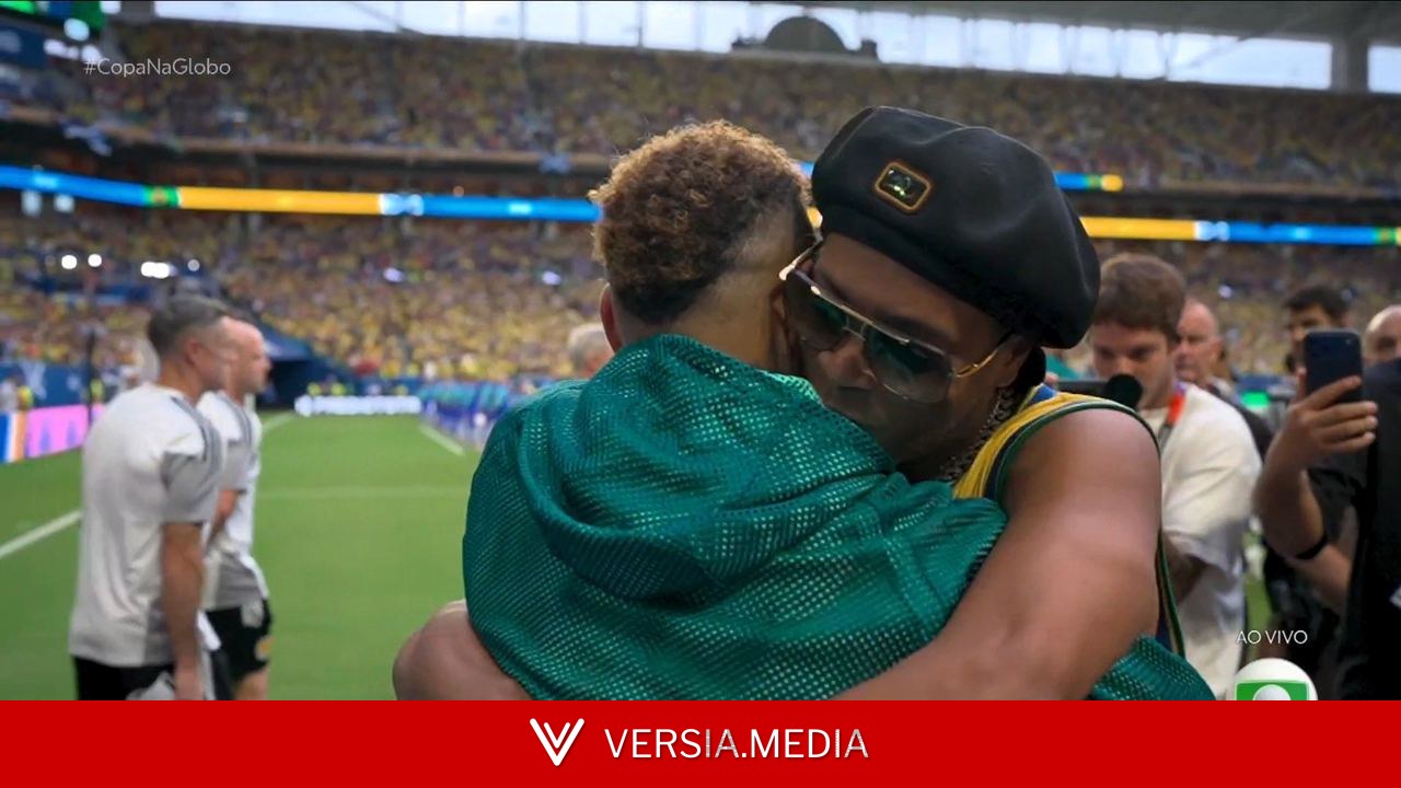 Ronaldinho Gaúcho abraça Ancelotti, Neymar e prevê vitória da Seleção: 