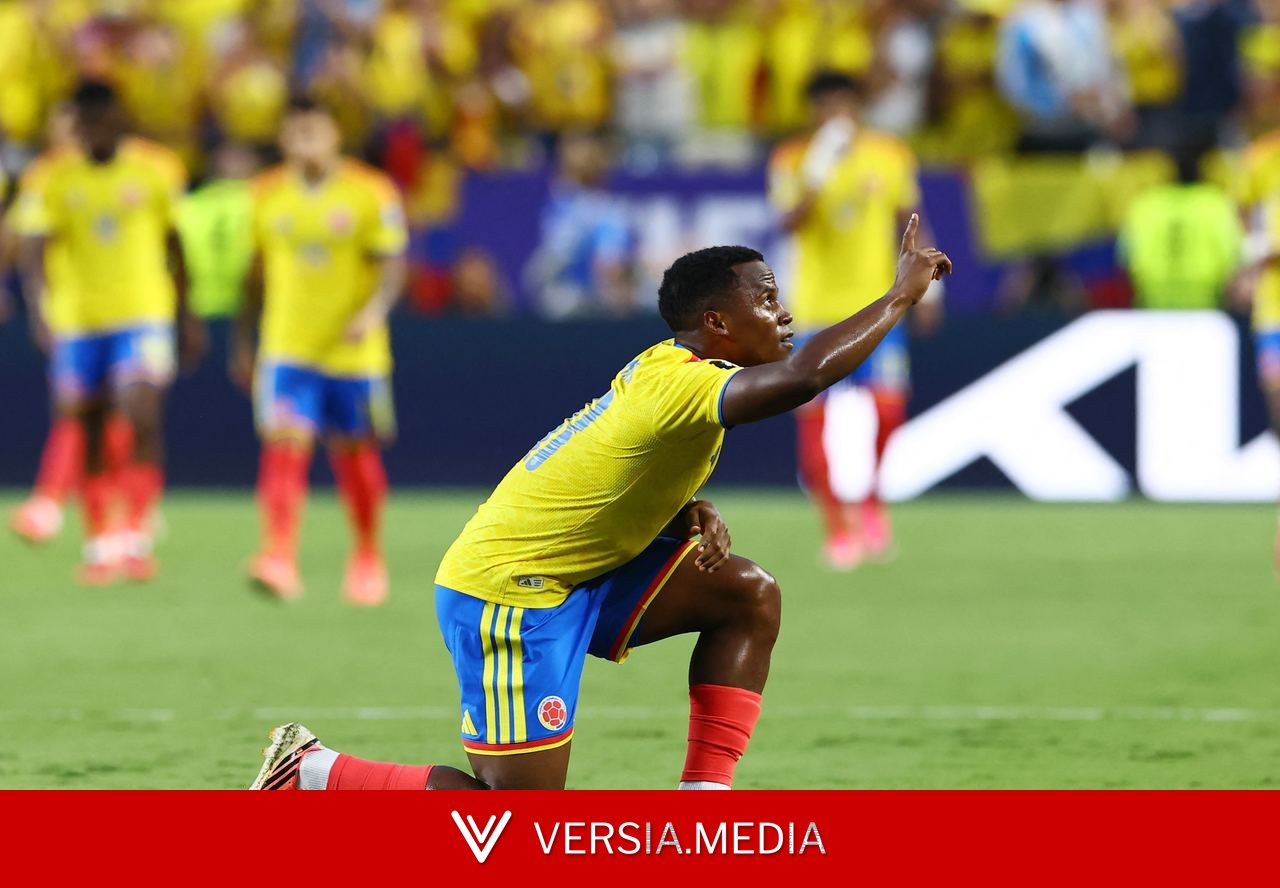 Jhon Arias passa folga com a família e volta ao Palmeiras valorizado depois da Copa