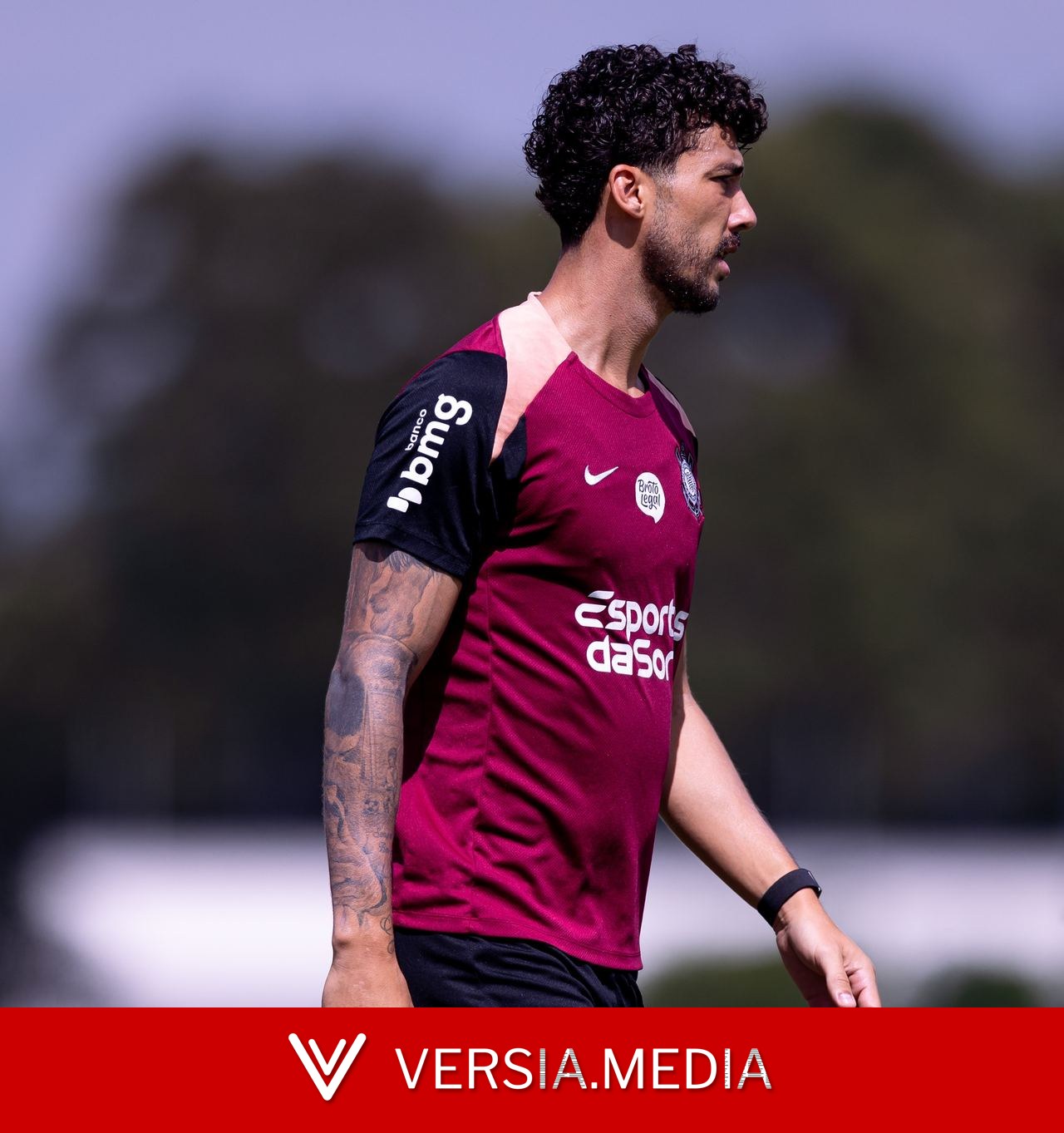 Gustavo Henrique está perto de igualar marca de 2025 e busca ano mais artilheiro da carreira