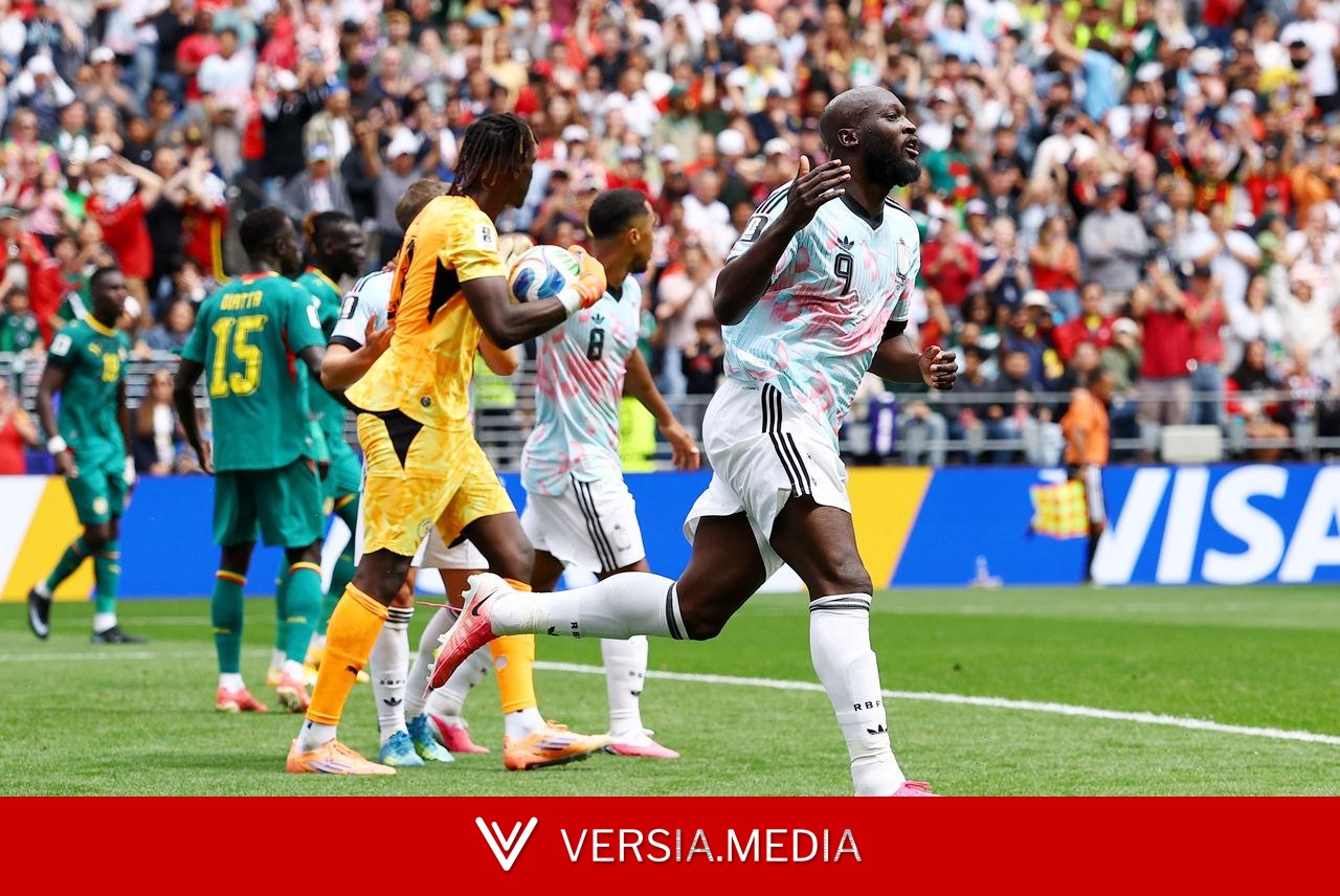 Lukaku diz que não bateu pênalti por questão mental e atribui gols na Copa à ajuda espiritual do pai