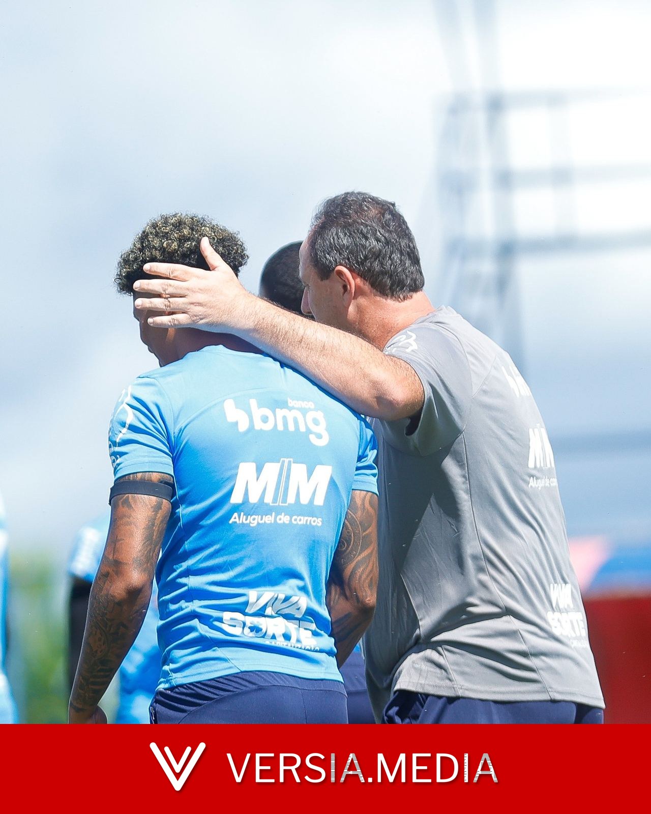 Titular nos dois amistosos, Marcos Victor larga na frente em mudança na lateral direita do Bahia
