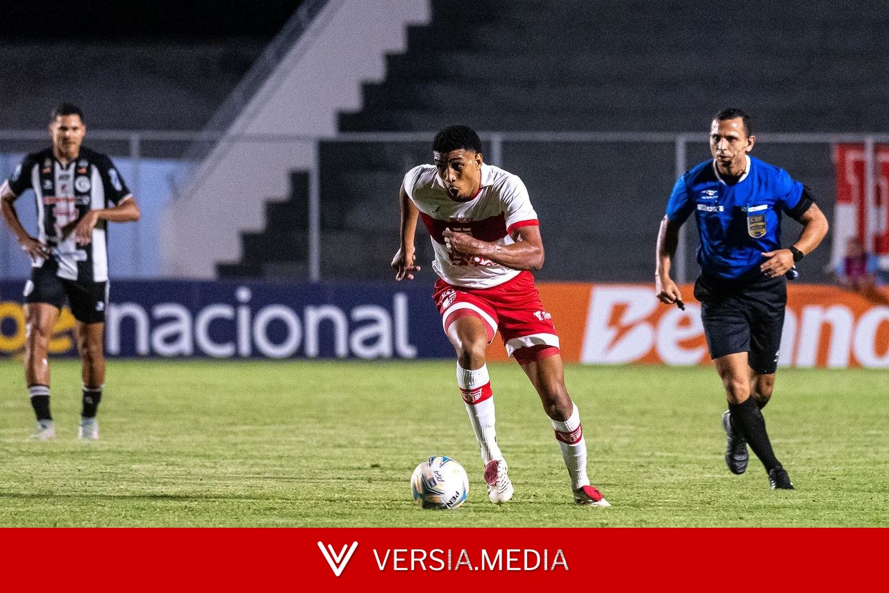 CRB negocia o zagueiro Wallace com o Grêmio