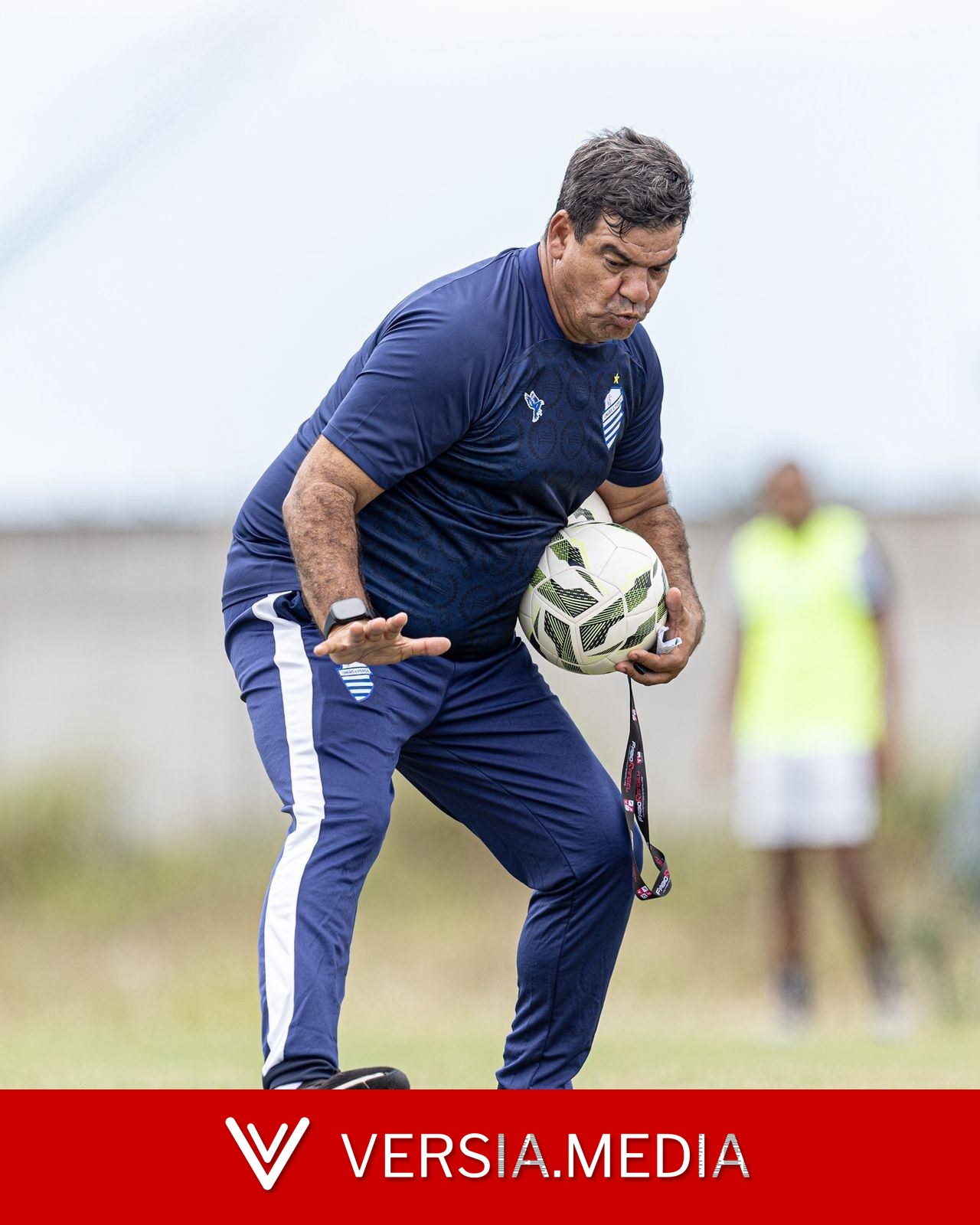 Escalação do CSA: Moacir Júnior testa variações e deve mudar o time contra o Betim
