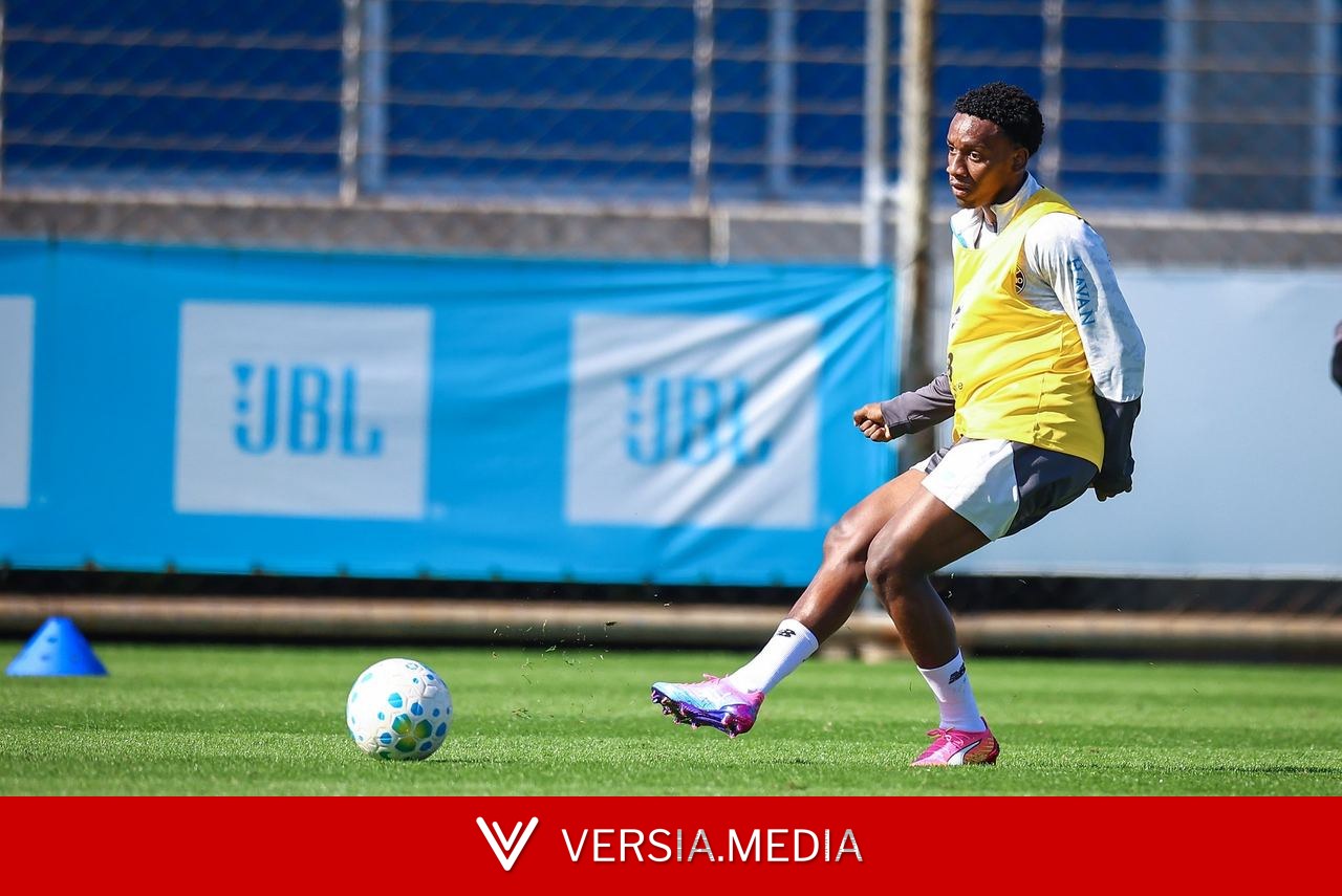 Grêmio busca meia enquanto aguarda definição sobre saída de Gabriel Mec; saiba detalhes