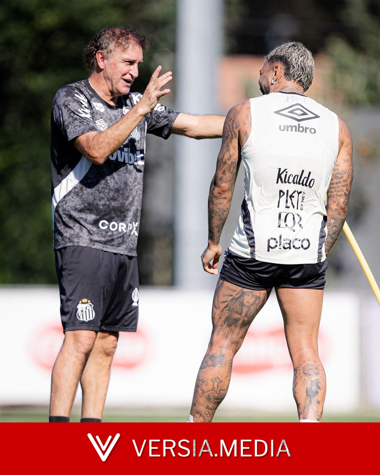 Cuca avalia opções para a vaga de Gabigol no Santos no retorno ao Campeonato Brasileiro
