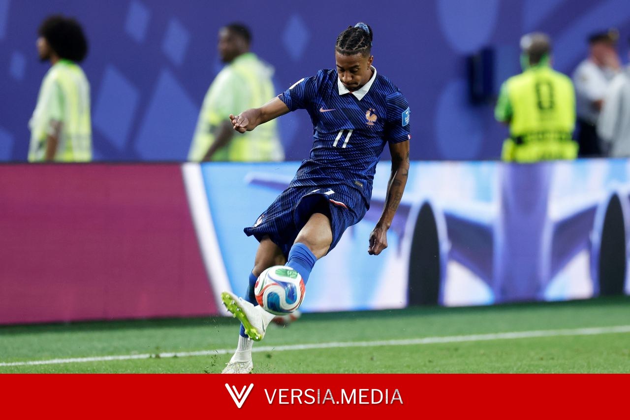 Bruno Guimarães mira marca de assistências de Zagallo em 1962 e busca recorde de trio no Brasil