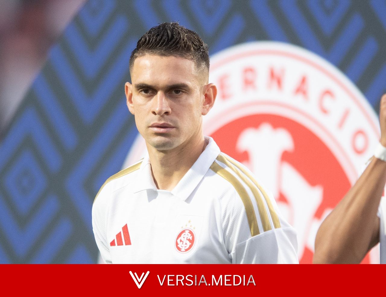 Saída de Borré gera alívio financeiro milionário ao Inter; veja valores