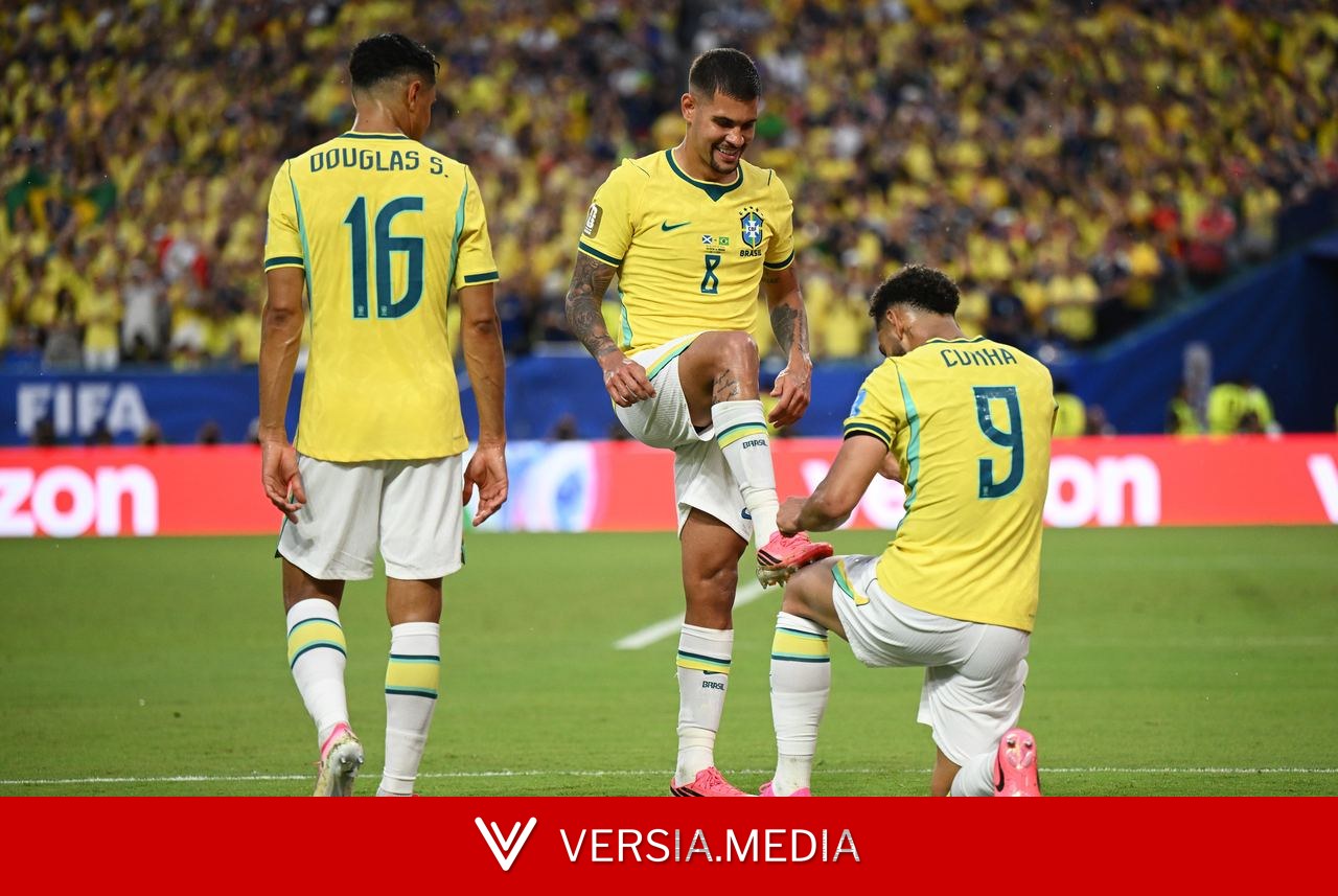 Bruno Guimarães dá mais dois passes para gols e chega ao topo no ranking de assistências da Copa
