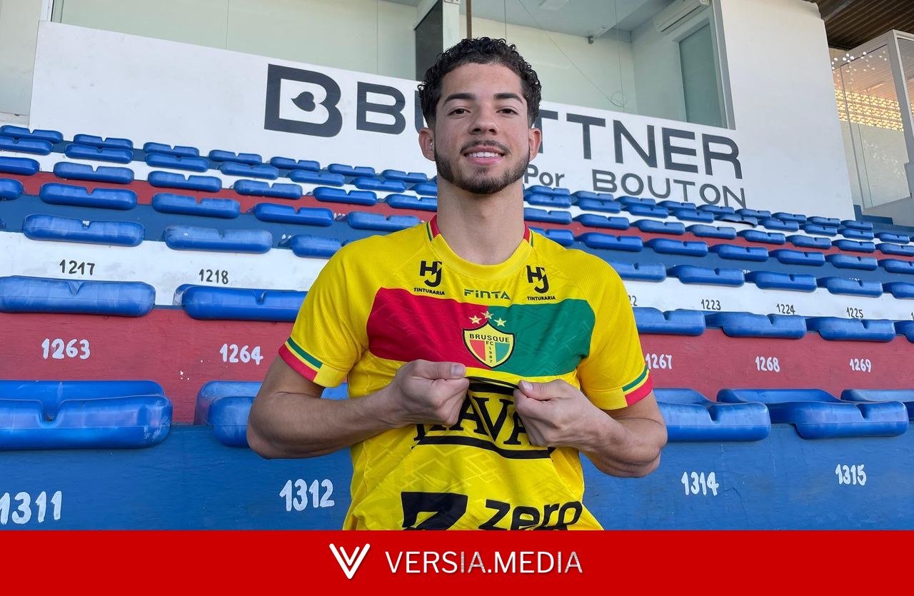 Artilheiro do Brusque cita volta por cima e revela sonho de jogar a Premier League